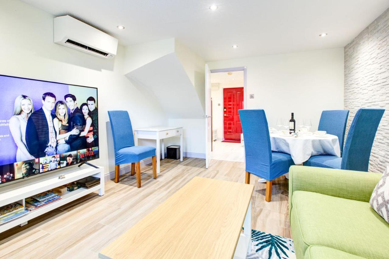 2 Bedroom Luxury House In オックスフォード エクステリア 写真