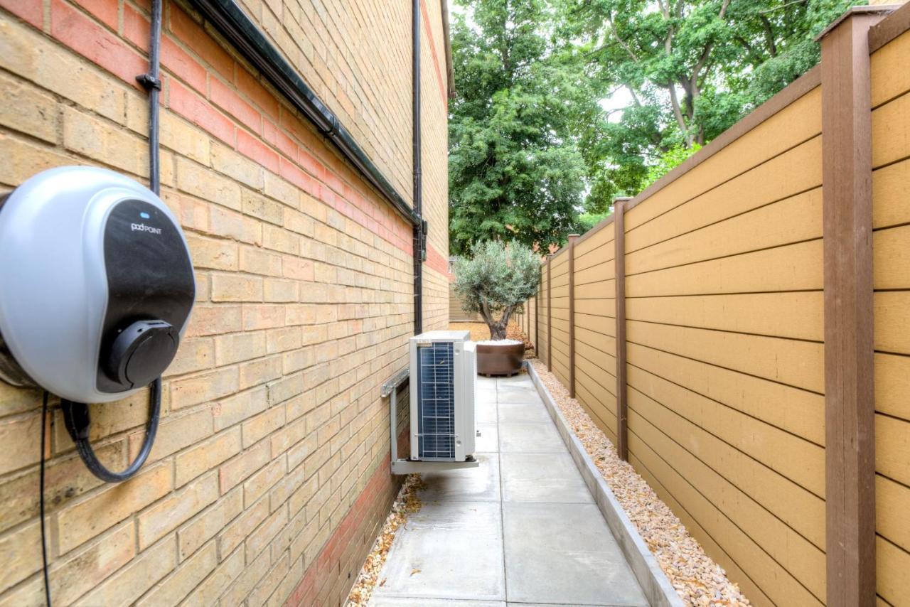 2 Bedroom Luxury House In オックスフォード エクステリア 写真