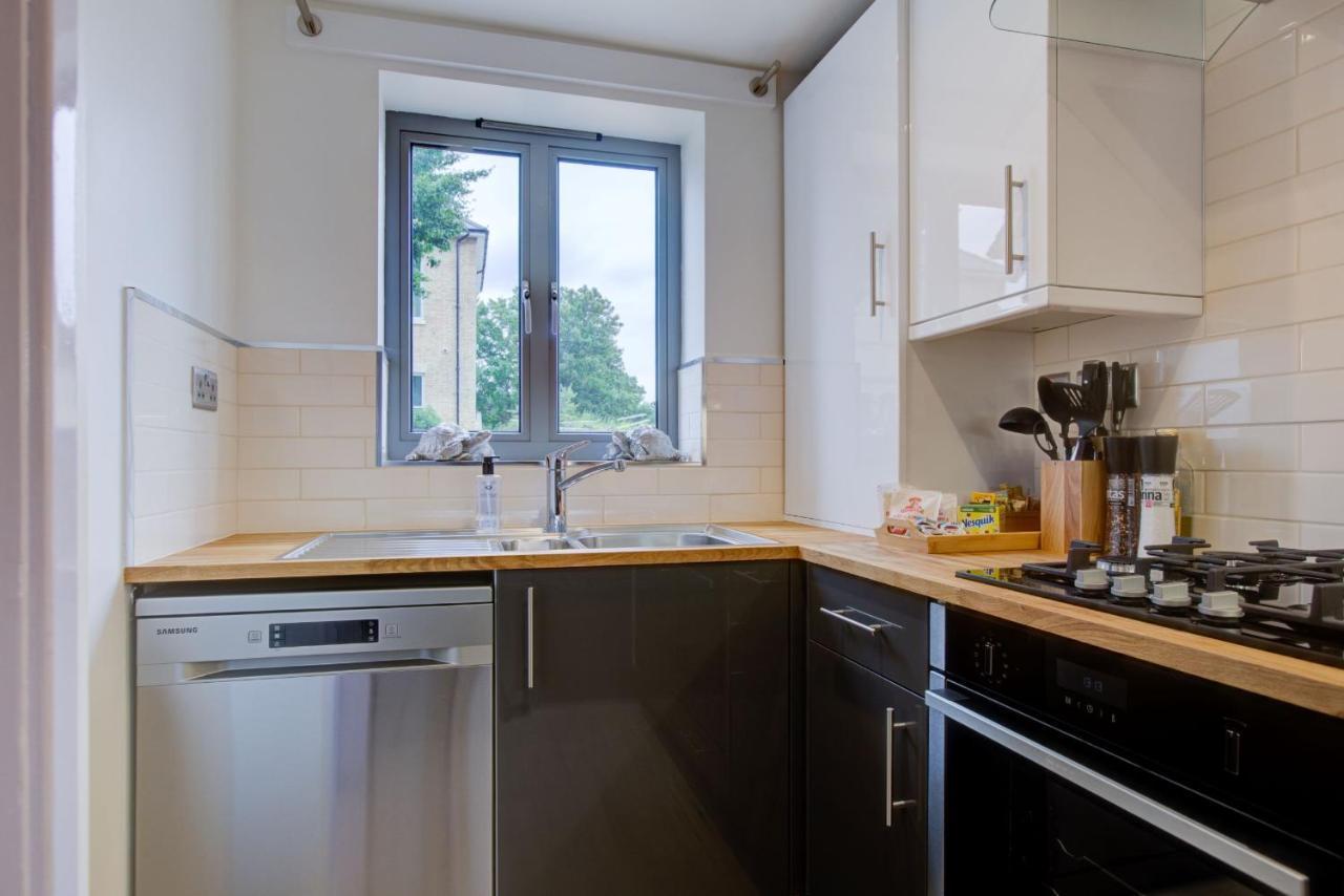 2 Bedroom Luxury House In オックスフォード エクステリア 写真